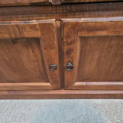 LOT 217W: Ethan Allen Wood Armoire/ Entertainment Center