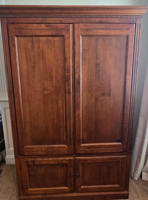 LOT 217W: Ethan Allen Wood Armoire/ Entertainment Center