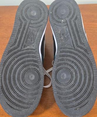 LOT 225W: Two Pairs of Nike Sneakers