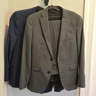 LOT 231X: Two Men's Suits