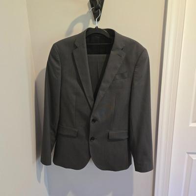 LOT 231X: Two Men's Suits