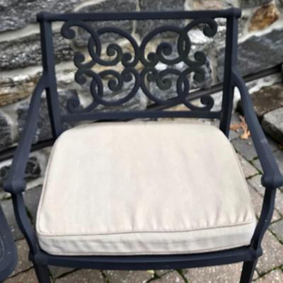 LOT Metal Outdoor Conversation Set with Cushions