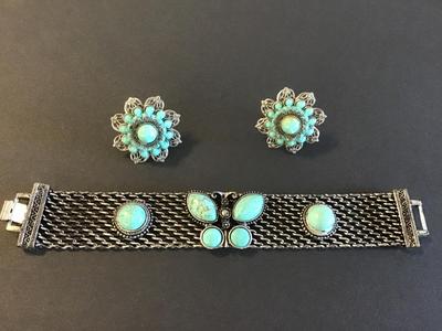 Locking Bracelet Butterfly. And Earrings set Silver Tone