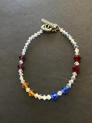 Pretty multicolored faceted bracelet