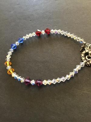 Pretty multicolored faceted bracelet