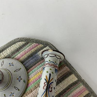 Sale Photo Thumbnail #1290: 6 cotton striped placemats
Bowl: 9.5" diameter
Candlesticks: 7" high (one has chip damage)