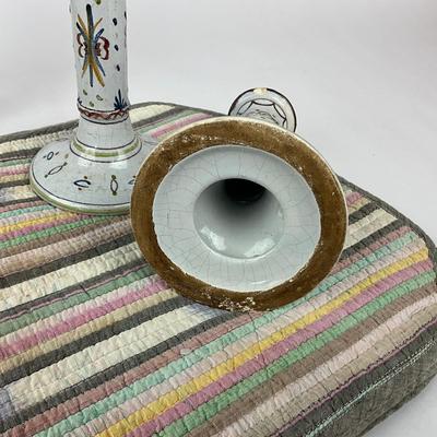 Sale Photo Thumbnail #1293: 6 cotton striped placemats
Bowl: 9.5" diameter
Candlesticks: 7" high (one has chip damage)