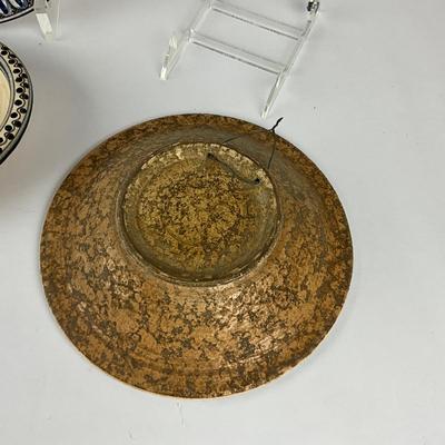 Sale Photo Thumbnail #1298: Large: 10.5" diameter
Medium (x2): 8.5" diameter
Small: 6.5" diameter