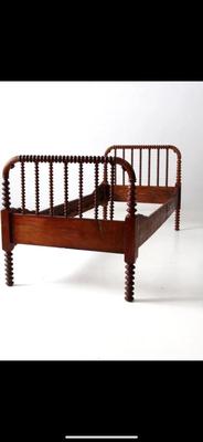Vintage Jenny Lind Toddler Bed (PC-BM)