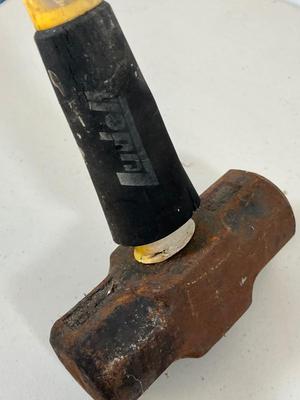 LOT 77: Maasdam Pow'R-Pull Winch, Sledgehammer and Strap