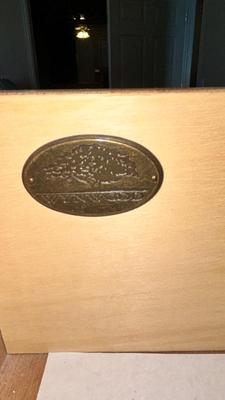 A WYNWOOD LOVELY INLAID WOOD WITH SOLID WOOD CARVED DESIGN 6 DRAWER DRESSER