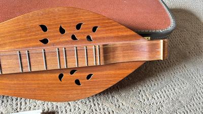 VTG CRIPPLE CREEK DULCIMER AND MUSIC