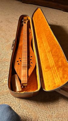 VTG CRIPPLE CREEK DULCIMER AND MUSIC