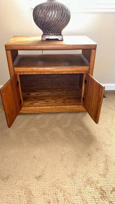 LAMP AND SIDE TABLE WITH CABINET