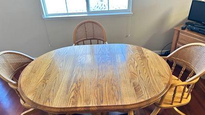 DINING ROOM TABLE AND CHAIRS