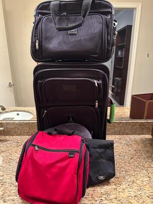 Travel Lot - Travel Pro rolling, Travel Pro cosmetic, L.L. Bean having toiletries kit