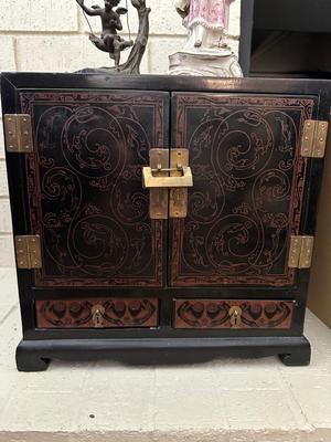 Decor Chinoiserie Jewelry Box - Bronze Figurine, Porcelain Figurine