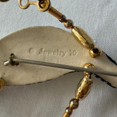 Cynthia Chuang Jewelry 10 Porcelain Brooches (K-HS)