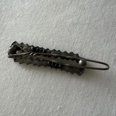 Elegant Brooches and Clip Earrings, incl. 925 (K-HS)