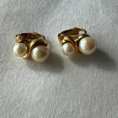 Elegant Brooches and Clip Earrings, incl. 925 (K-HS)