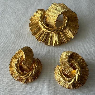 Elegant Brooches and Clip Earrings, incl. 925 (K-HS)