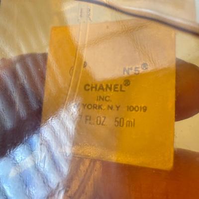 Chanel No. 5 & Kate Spade Winona Sunglasses (DR-HS)