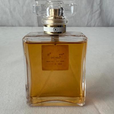 Chanel No. 5 & Kate Spade Winona Sunglasses (DR-HS)