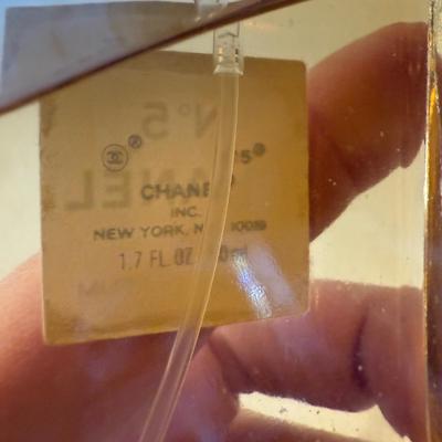 Chanel No. 5 & Kate Spade Winona Sunglasses (DR-HS)