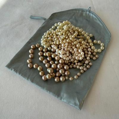 Five Pearl Necklaces with 10K Clasp (K-HS)
