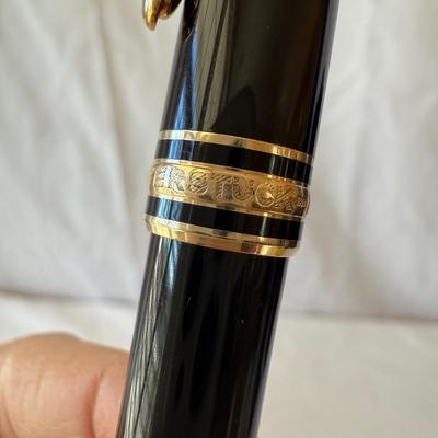 Montblanc Meisterstück Classique Ballpoint Pen (K-HS)