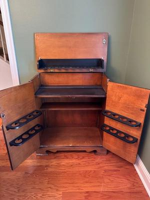 Vintage Traditional style Dry Bar Storage Cabinet
