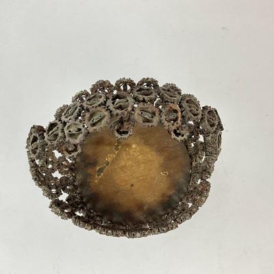 Sale Photo Thumbnail #1442: Measures: 5" high x 7" wide x 6.5" deep