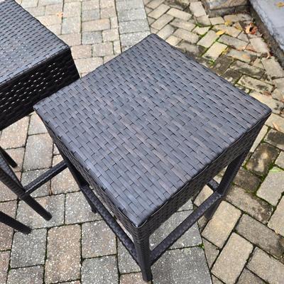 LOT 283: Four Outdoor Stools