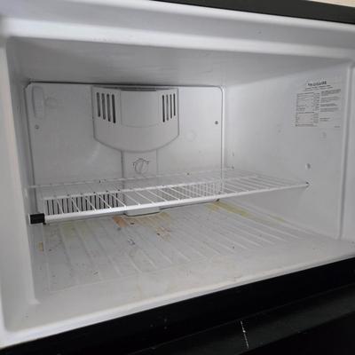 LOT 287G: Garage Refrigerator