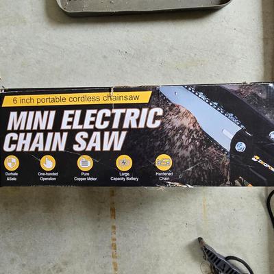 LOT 289G: Snow Shovel, Pole Saw, Mini Electric Chain Saw, Yard Rake, and More