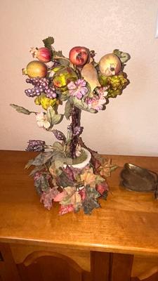 CABINET WITH HOME DECOR