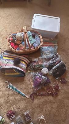 YARN, KNITTING NEEDLES, SCISSORS, BASKET AND TOTE