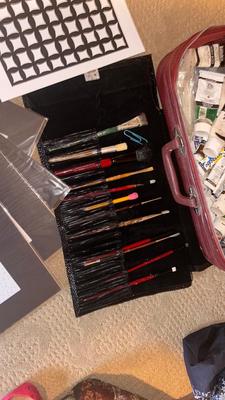 A CASE FULL OF ACRYLIC PAINT, BRUSHES & ART PAPER