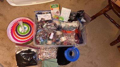 CRAFTING STRING, KNITTING LOOMS, AND YO-YO MAKERS