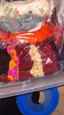 CRAFTING STRING, KNITTING LOOMS, AND YO-YO MAKERS