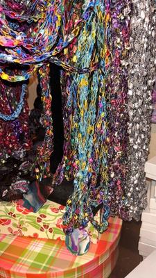 UNIQUE NECK ACCESSORIES, EMPTY JEWELRY BOXES, DECORATIVE BOXES AND MORE