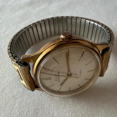 Gentlemen’s Accessories including Mother of Pearl Pocket Knife, Elgin Watch, & More (DR-HS)