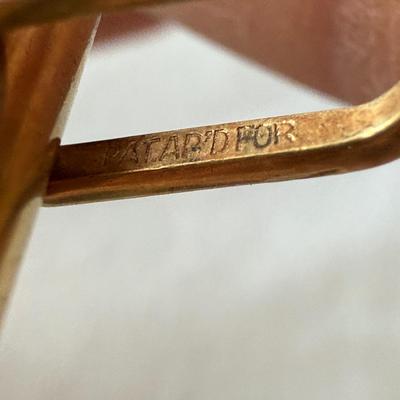 Gentlemen’s Accessories including Mother of Pearl Pocket Knife, Elgin Watch, & More (DR-HS)