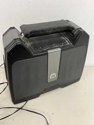 LOT 87: Electric Cables, Lights and Speaker