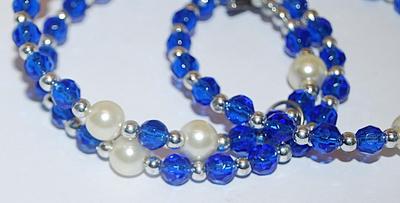 Blue & Silver Colored BEADS BRACELET (2" Opening) with 4 Faux Pearl Accents and 3 Strands with Spring Opening