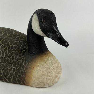 Sale Photo Thumbnail #1645: Duck has damage in two spots, see photos
Measures: 7.5" high x 17.5" long x 7.5" deep