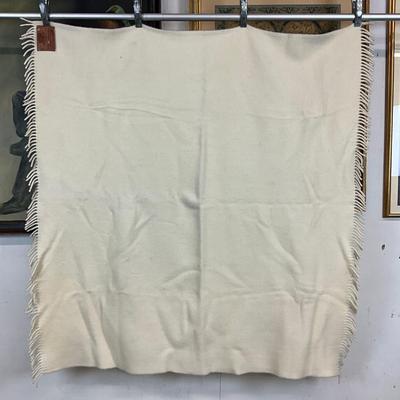 Sale Photo Thumbnail #1715: 75% Ultra Australian Merino lambswool, 25% Mongolian cashmere
Measures: 51" wide x 58" long