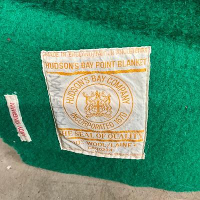 Sale Photo Thumbnail #1721: Made in England
Measures: 6' long x 86" high
Double Mattress Size