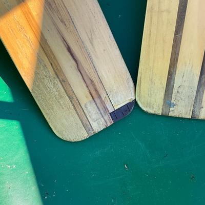 Sale Photo Thumbnail #1761: Comes with two wooden feather brand
One oar is broken, refer to photos
Measures: 15'7" long x 37" wide (widest part)