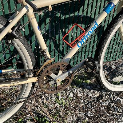 Sale Photo Thumbnail #1775: Some rusting on gears, seat has some tears, gears work and shift (was tested)